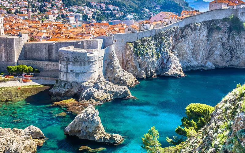 歐洲多少非法移民：現狀分析與應對措施