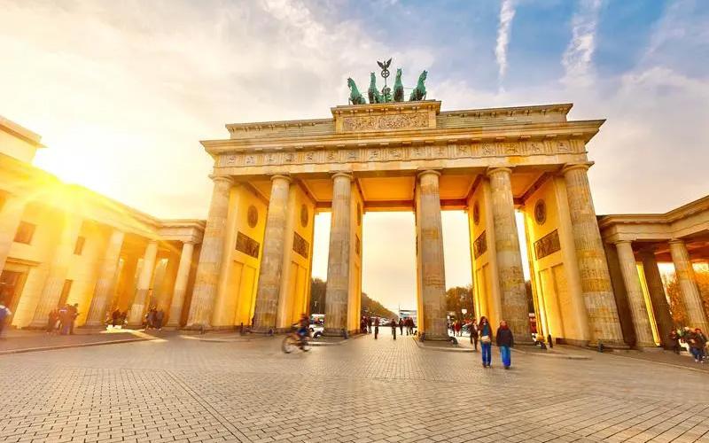 歐洲移民國家規定年齡多大？揭秘歐洲移民年齡門檻