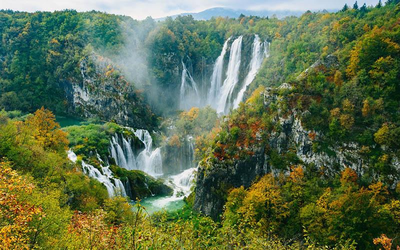 歐洲小國(guó)移民哪個(gè)好？移民政策與生活質(zhì)量全方位分析